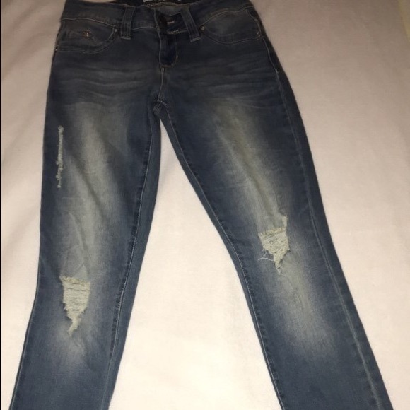 Ripped jeans - Picture 1 of 1